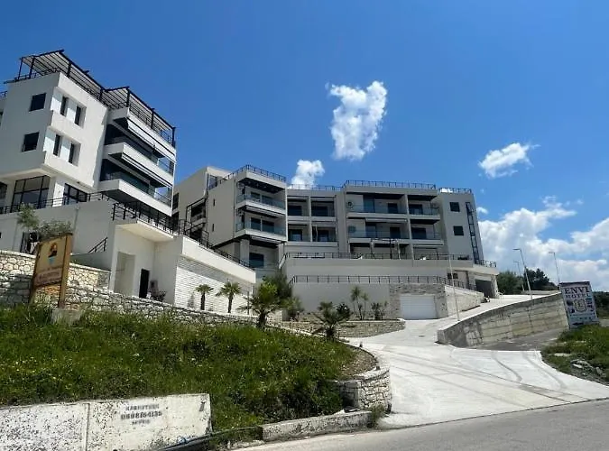 Apartment Ivi's Sea View Vlore
